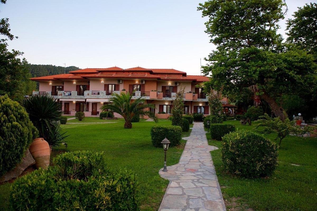 וורוורו Stamos Apartments And Studios מראה חיצוני תמונה
