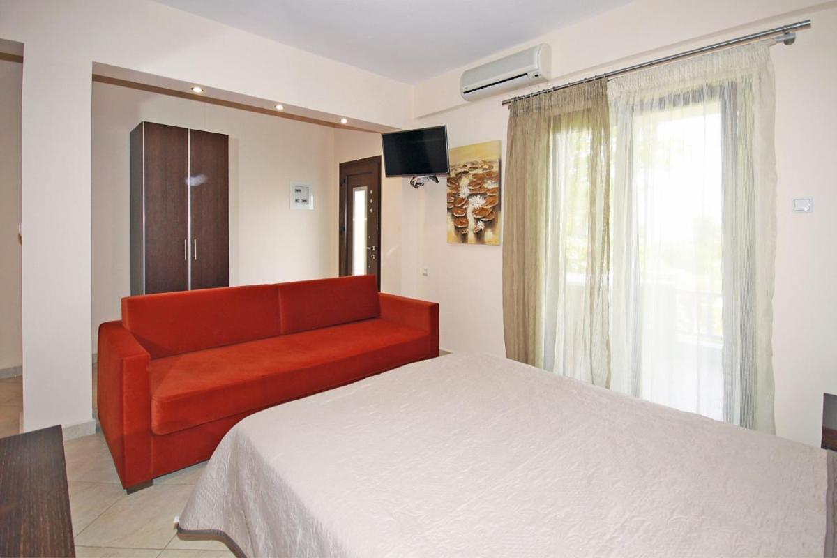 וורוורו Stamos Apartments And Studios חדר תמונה